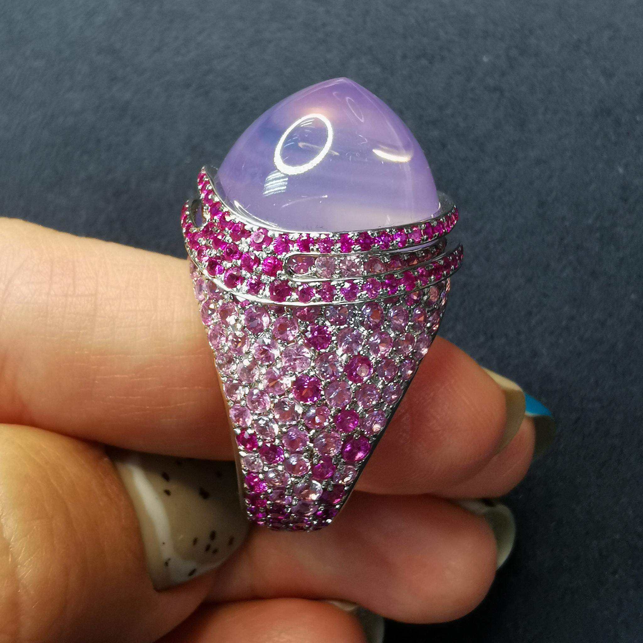 Cabochon Lavender Quartz 25.63 Carat Pink Sapphires 18 Karat White Gold Fuji Ring