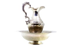 Lavender 
silver edging w/ peacock engravings, handle w/ reliefs 
applications