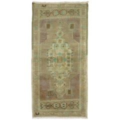 Lavender Wool Turkish Oushak Throw Mat Size 20th Century Rug