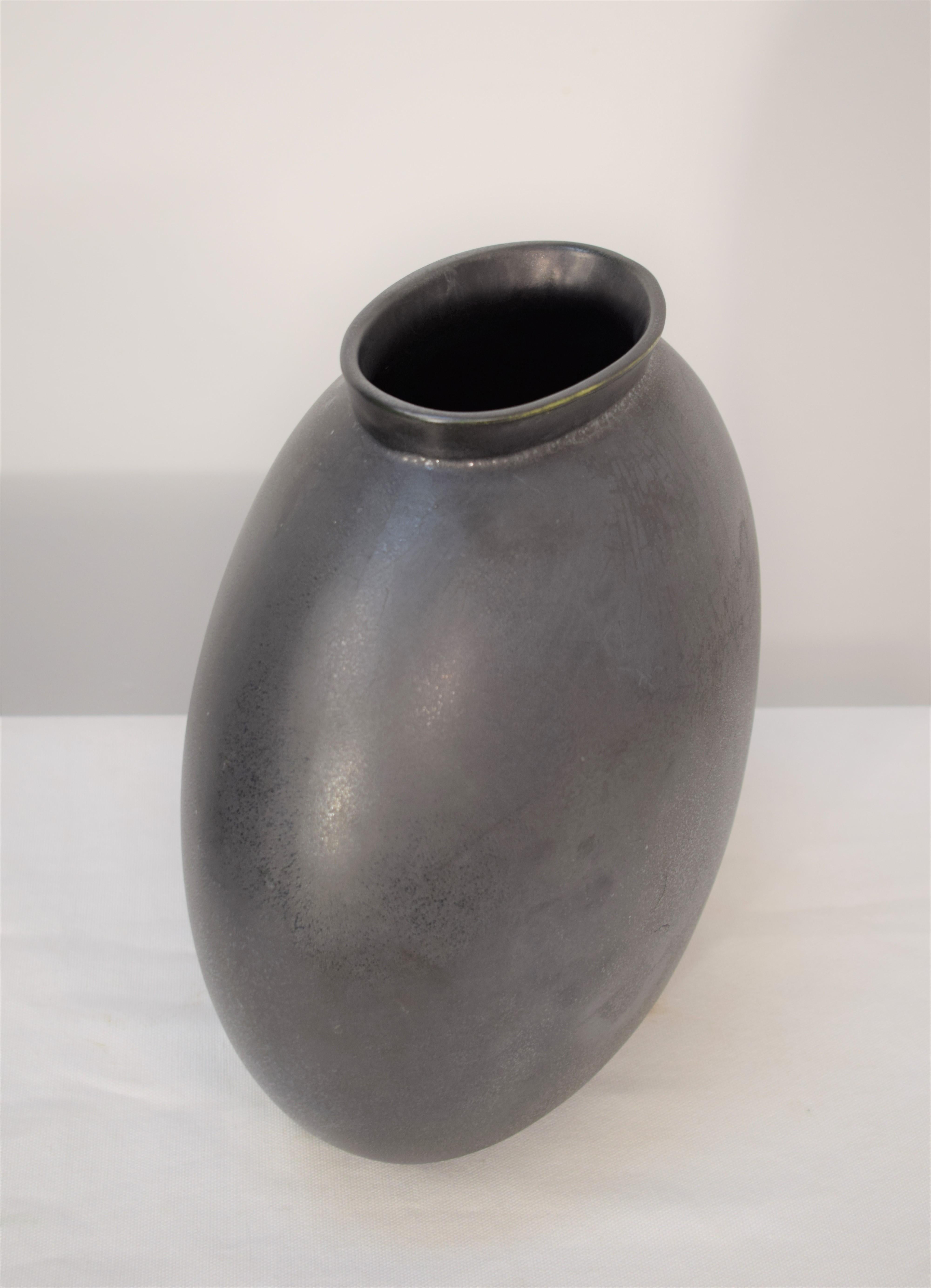 Mid-Century Modern Lavenia vase by Guido Andlovitz, Ceramic,  1930s.