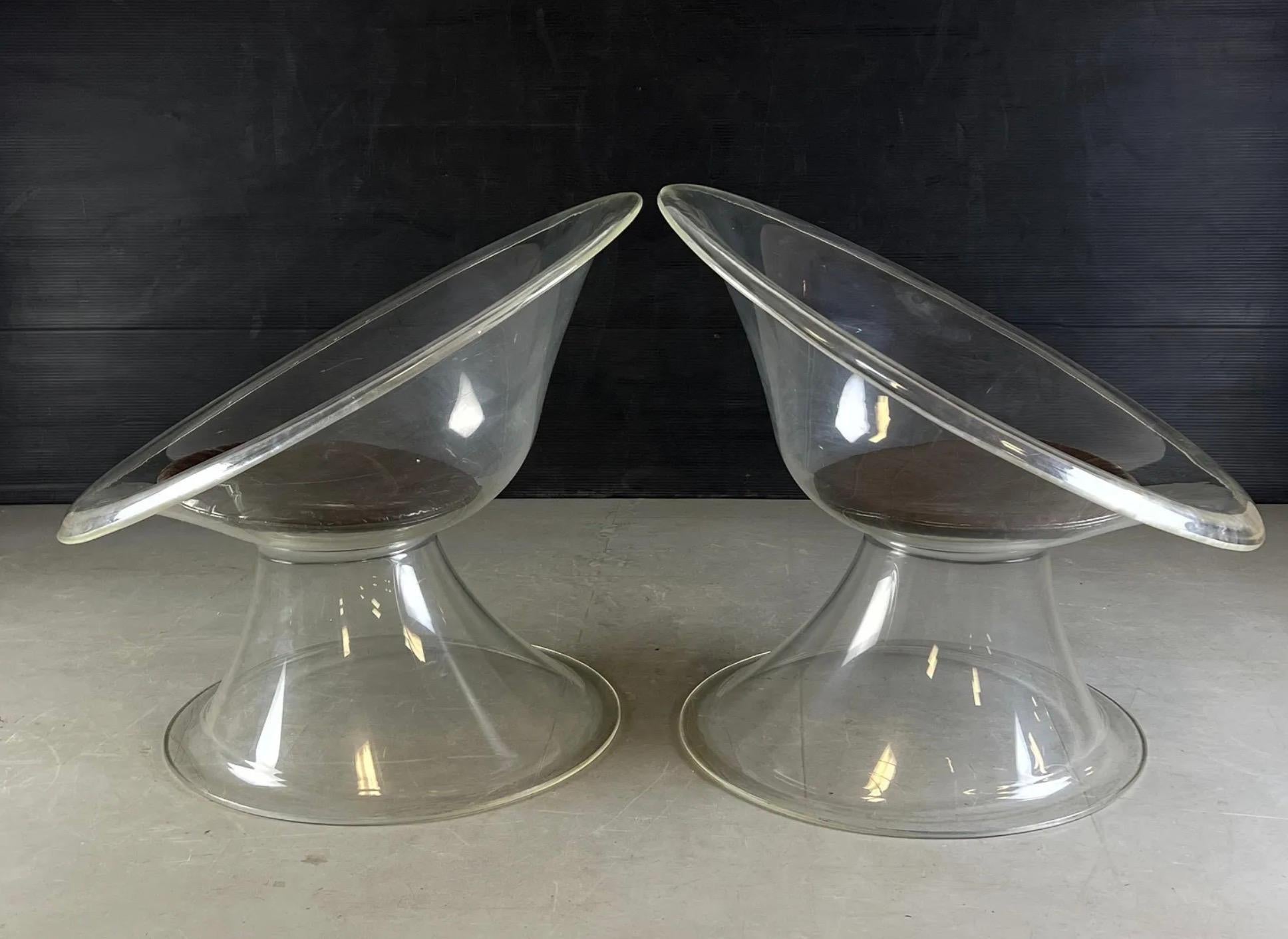 Mid-Century Modern Paire de fauteuils de salon en lucite Laverne International Buttercup, Groupe invisible, 1959 en vente