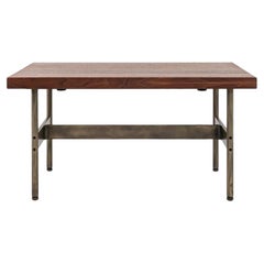 Tavolo da cocktail rettangolare Laverne con piano in noce massiccio e struttura in bronzo antico