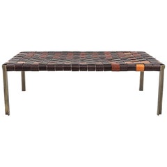 Panca piccola in pelle intrecciata Laverne TG-18 con cinghie in pelle multicolore sul telaio