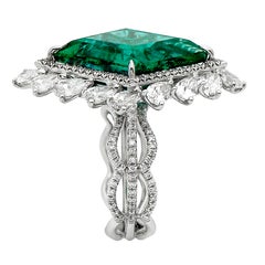 GIA Certified Emerald and Diamond Cluster Ring