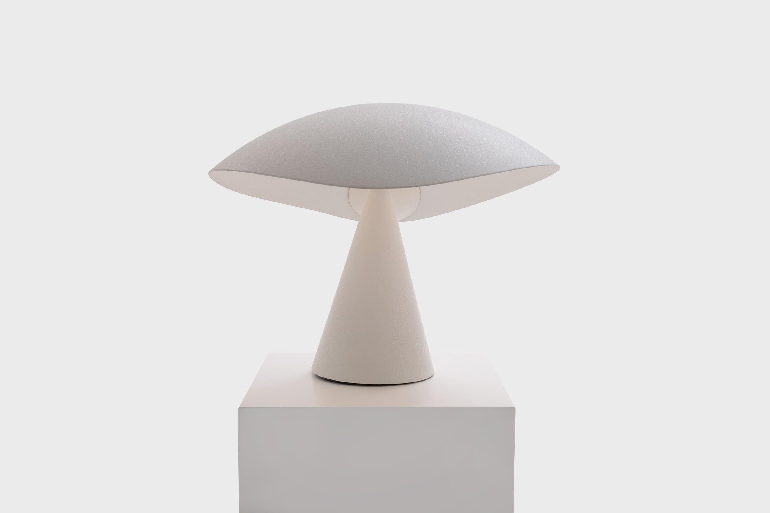 ‘Lavinia’ Table Lamp by Masayuki Kurokawa for Artemide In Good Condition In Rotterdam, NL