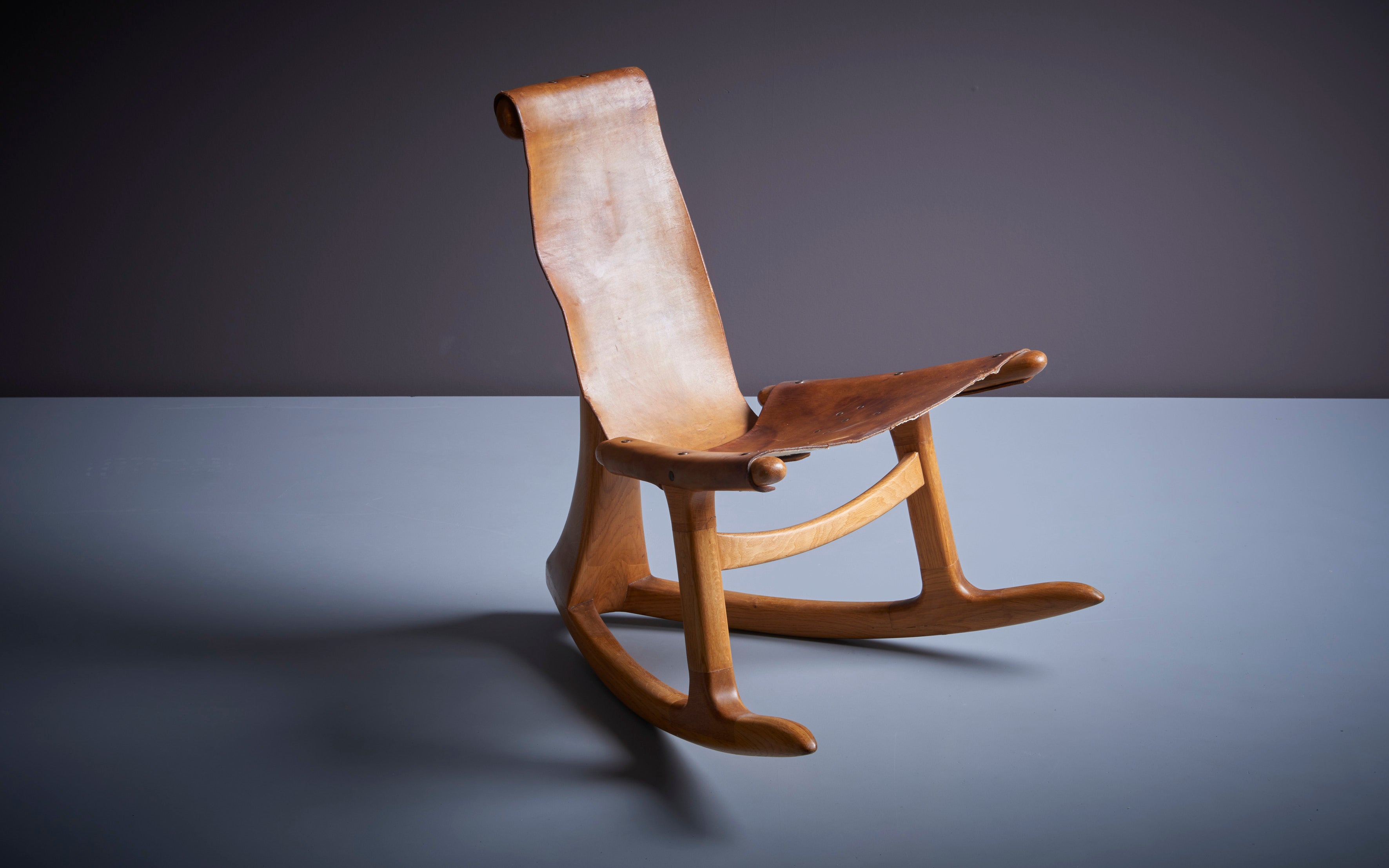 Lawrence Hunter Studio Rocking Chair in Cognac Leather and Wood, USA, circa 1965 For Sale