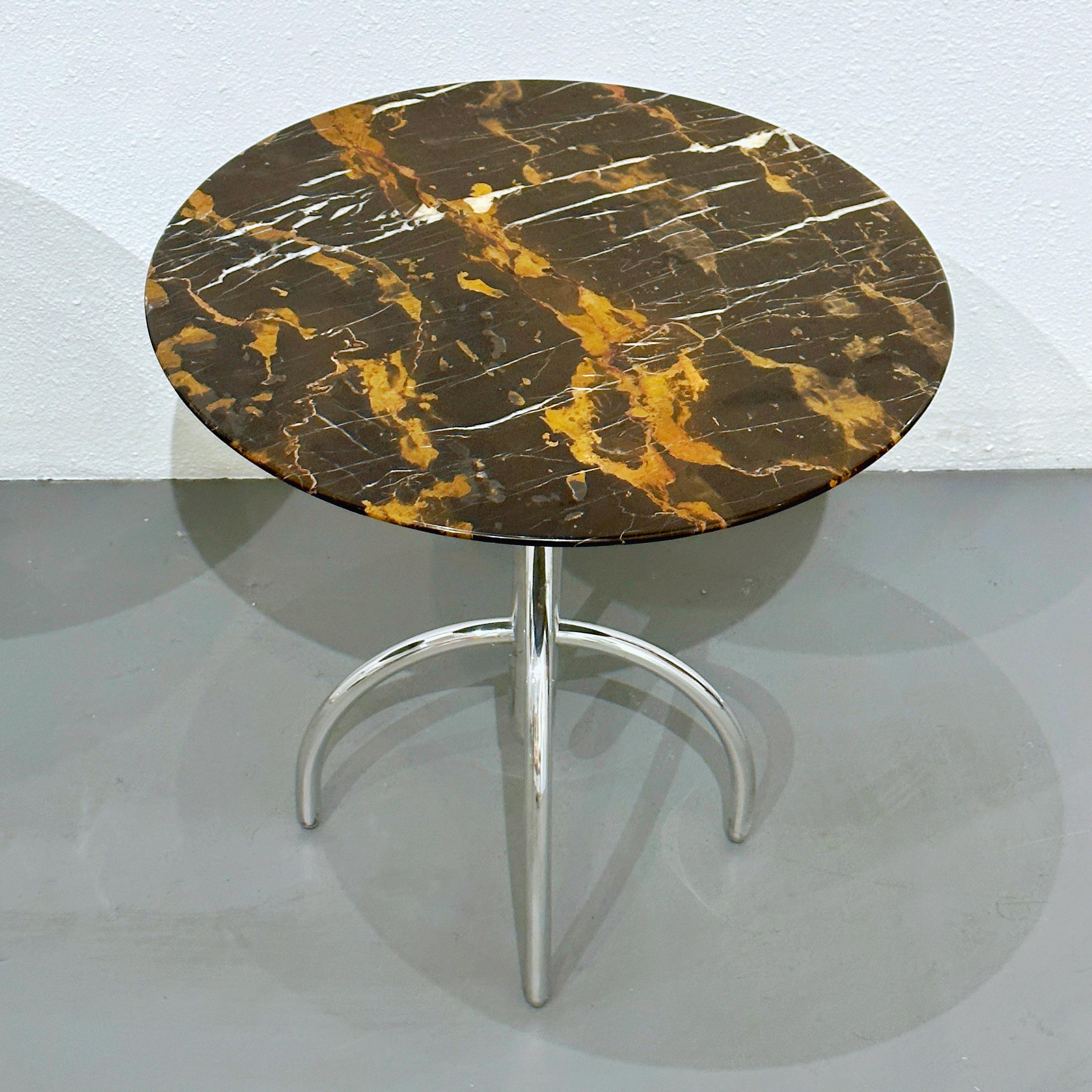 Lawrence Laske for Knoll Pair Saguaro Cactus Marble Top Side Tables, ca 1993 In Good Condition In Cathedral City, CA