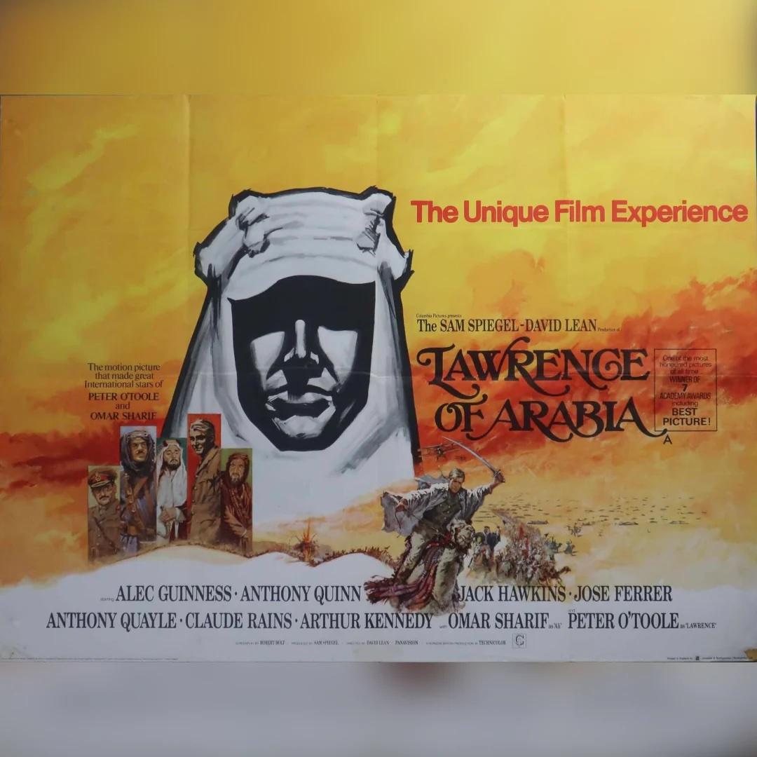 Lawrence d'Arabie (1970r)
Original British Quad (30 X 40 Inches)

Affiche quadripartite originale pour la réédition en 1970 du chef-d'œuvre épique de David Lean, Lawrence d'Arabie, avec Peter O'Toole, Omar Sharif, Alec Guinness et Anthony Quinn.