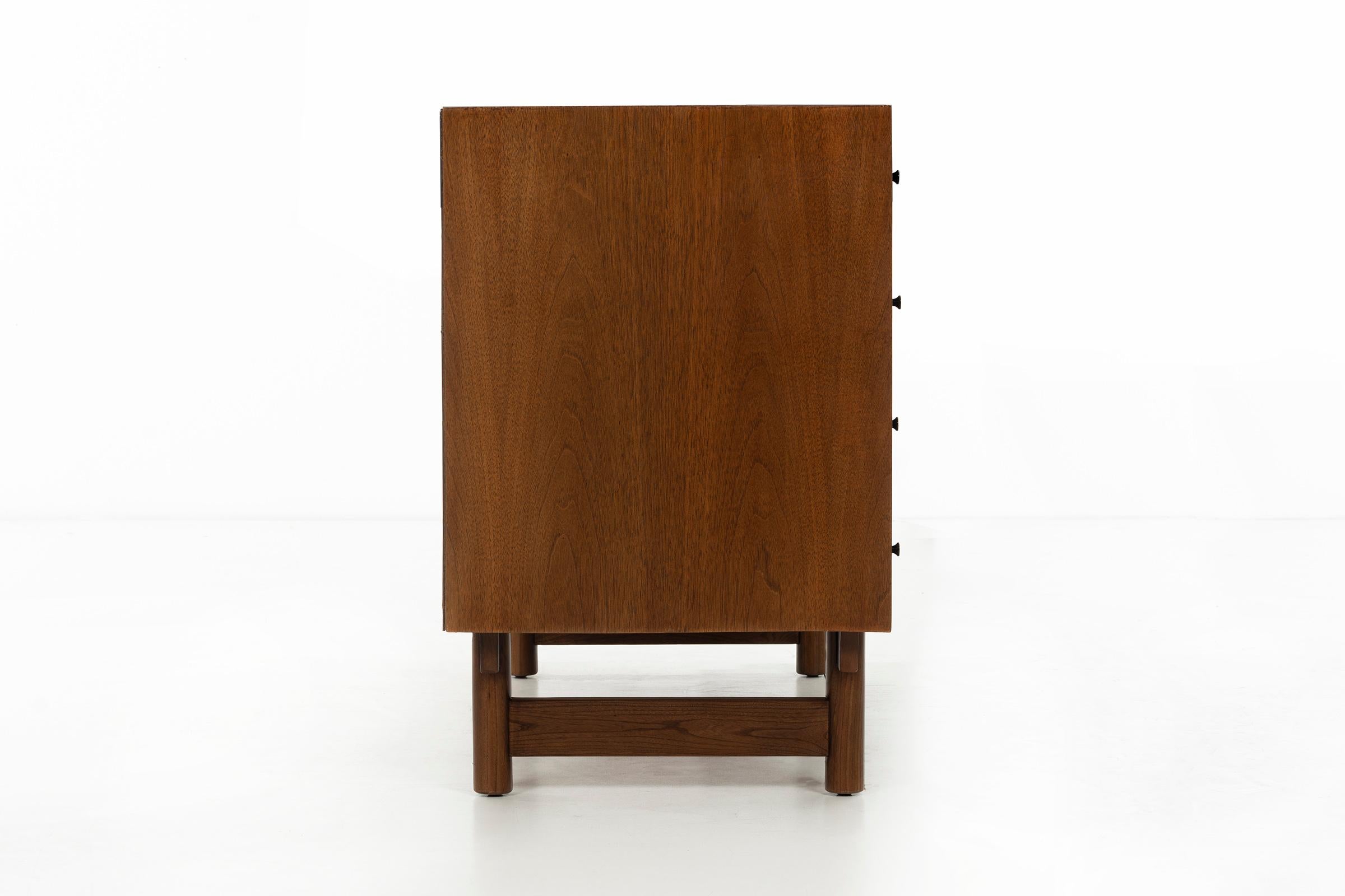 American Lawrence Peabody Dresser