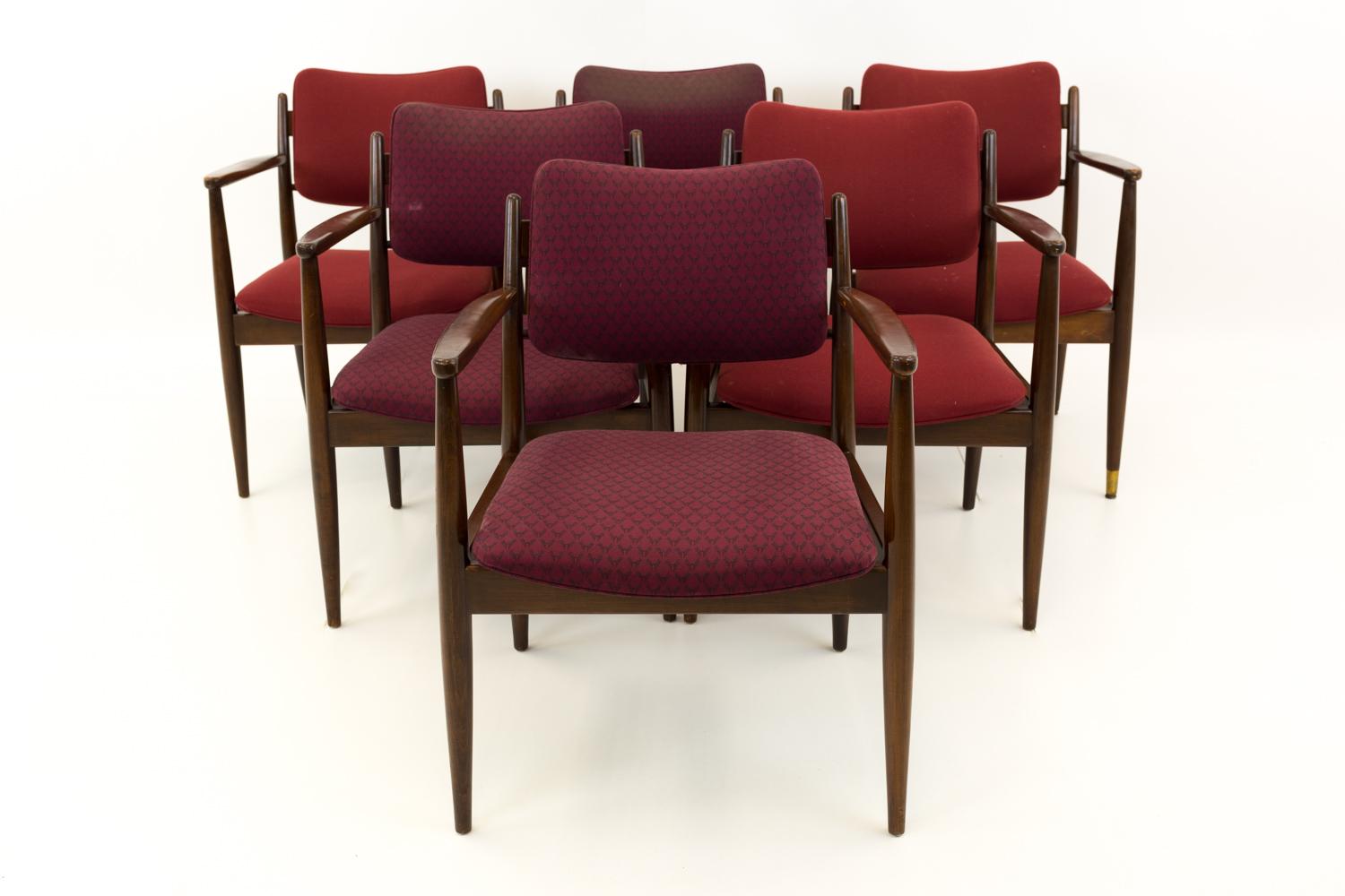 Lawrence Peabody for Nemschoff Mid Century captains dining occasional chairs
Each chair measures 23.75 wide x 23 deep x 32.5 high with a seat height of 17.5

This price includes getting this piece in what we call restored vintage condition. That