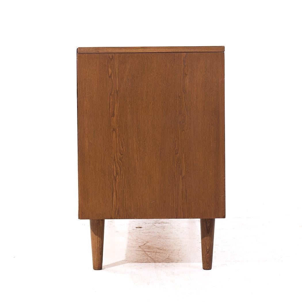 Americano Lawrence Peabody per Nemschoff Scrivania Bar Credenza del Medioevo in vendita