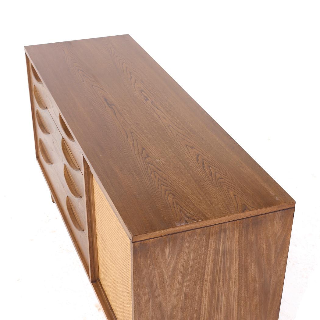 Fine XX secolo Lawrence Peabody per Nemschoff Scrivania Bar Credenza del Medioevo in vendita