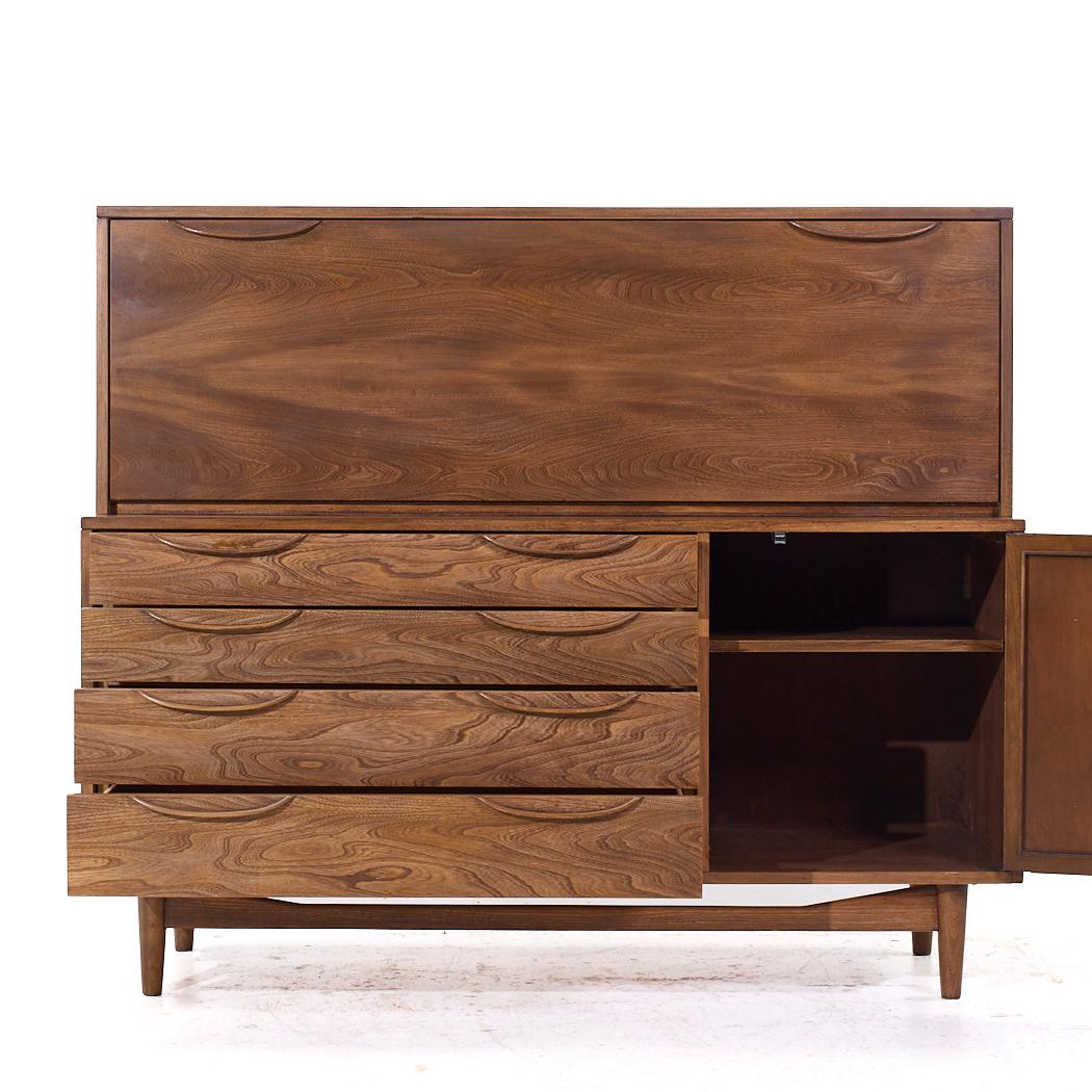 Canna Lawrence Peabody per Nemschoff Scrivania Bar Credenza del Medioevo in vendita