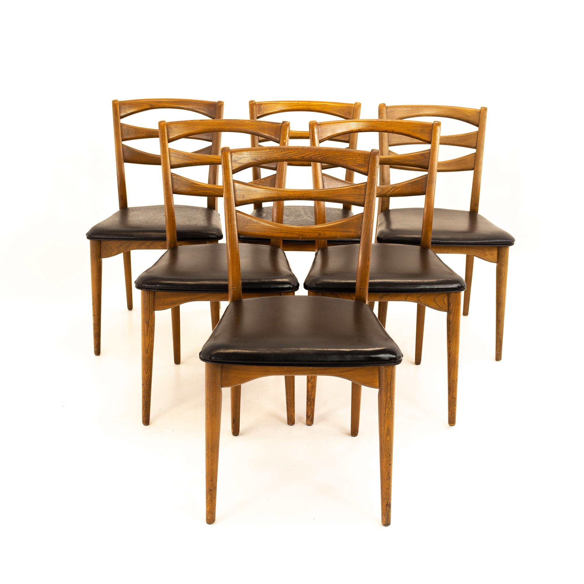 Lawrence Peabody for Nemschoff Model 300 MCM Walnut Dining Chairs, Set of 12 In Good Condition In Countryside, IL