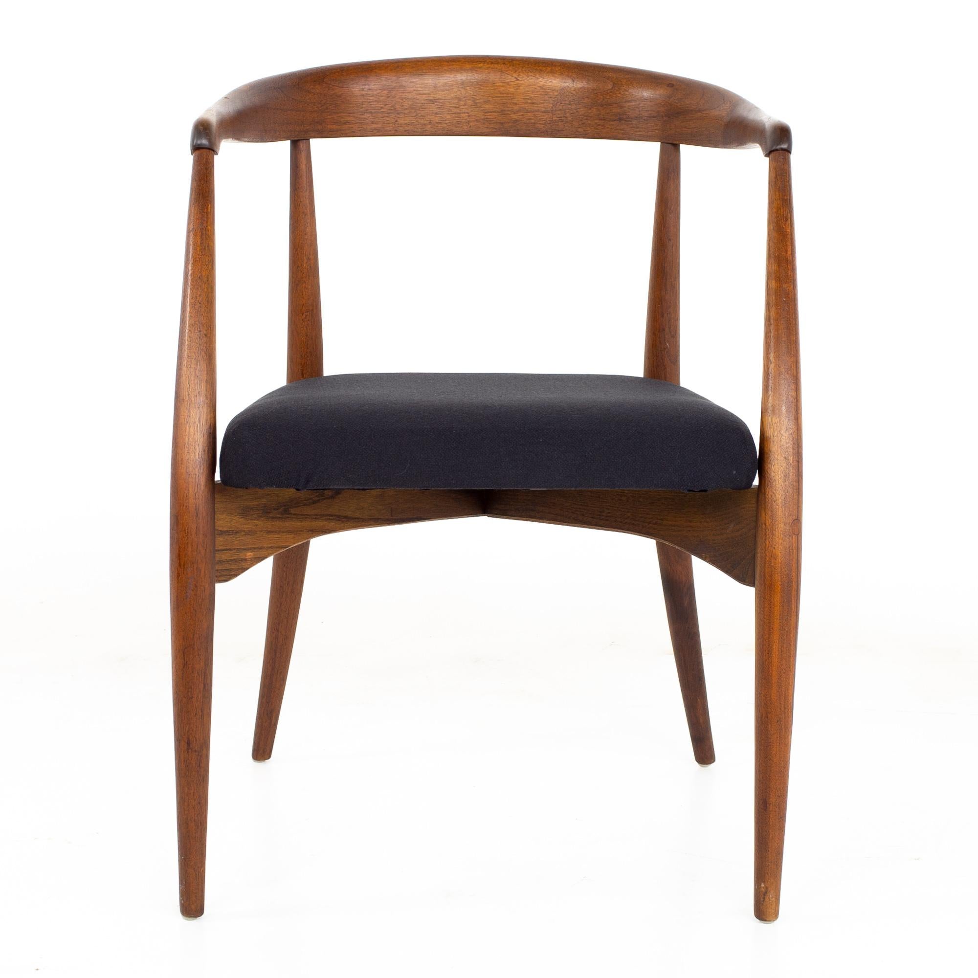 Lawrence Peabody for Richardson Nemschoff MCM Walnut Dining Chairs, Set of 6 In Good Condition In Countryside, IL