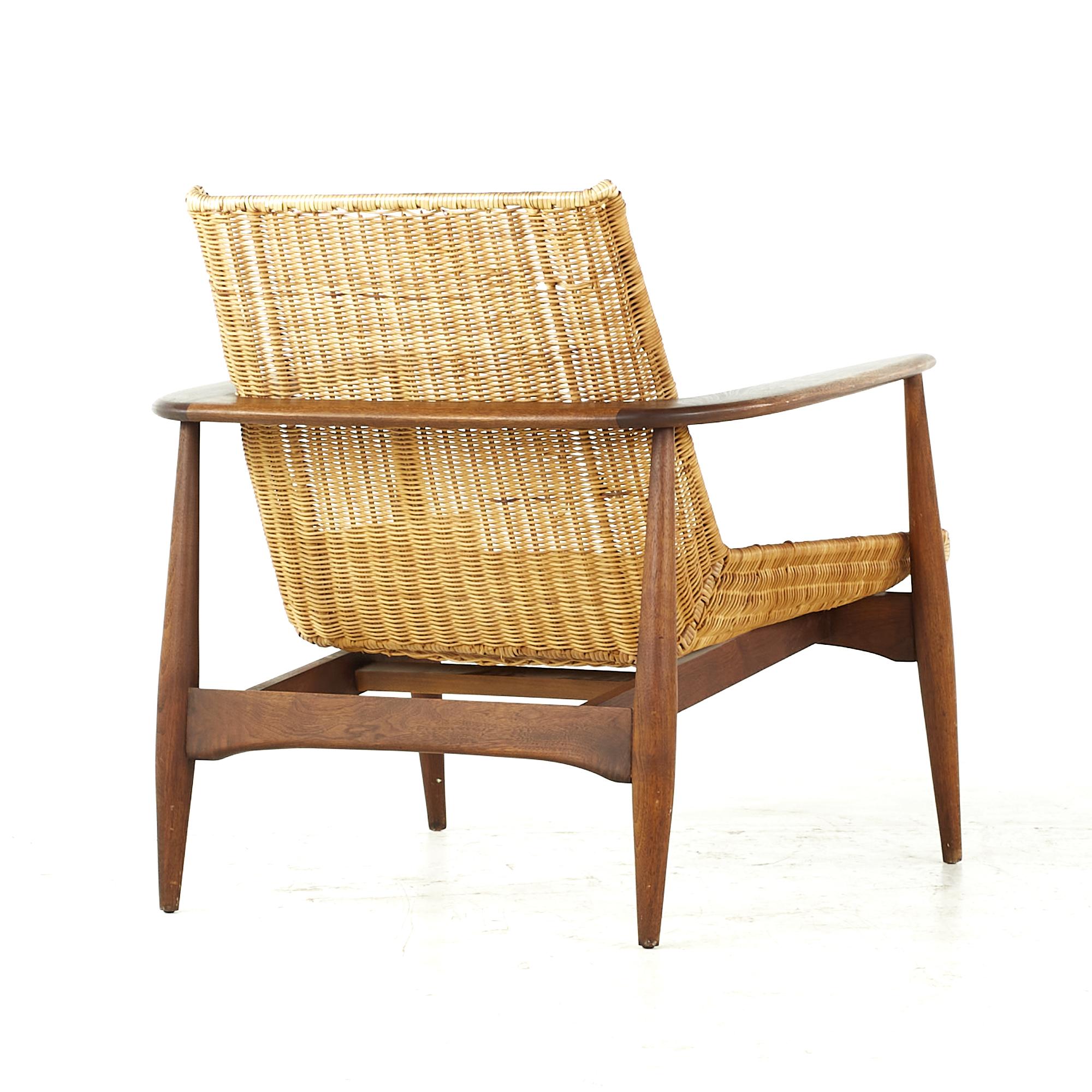 Mid-Century Modern Lawrence Peabody for Richardson Nemschoff Midcentury Cane Lounge Chair For Sale
