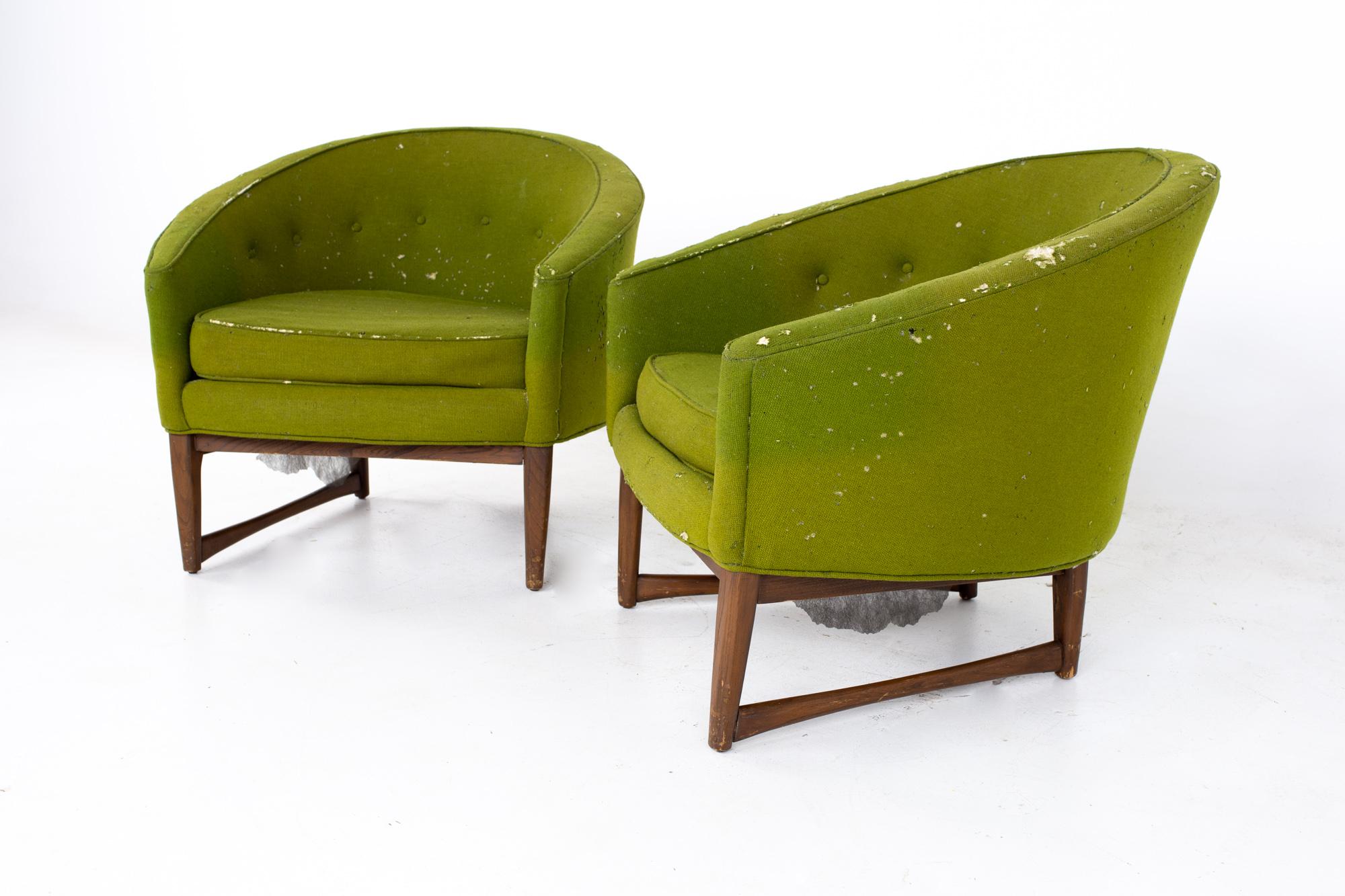 Mid-Century Modern Lawrence Peabody for Richardson Nemschoff Mid Century Lounge Chairs, a Pair