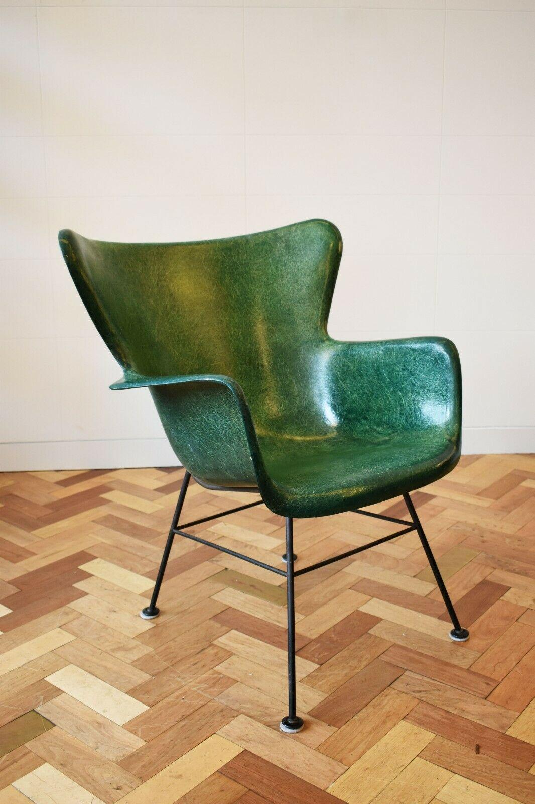The 1958 Wingback fibreglass chair designed by Lawrence Peabody for Selig.

This piece is a compelling contemporary to the pervasive Eames shell chair, playfully filtered through American Atomic Age Modernism. It is characterised by the single