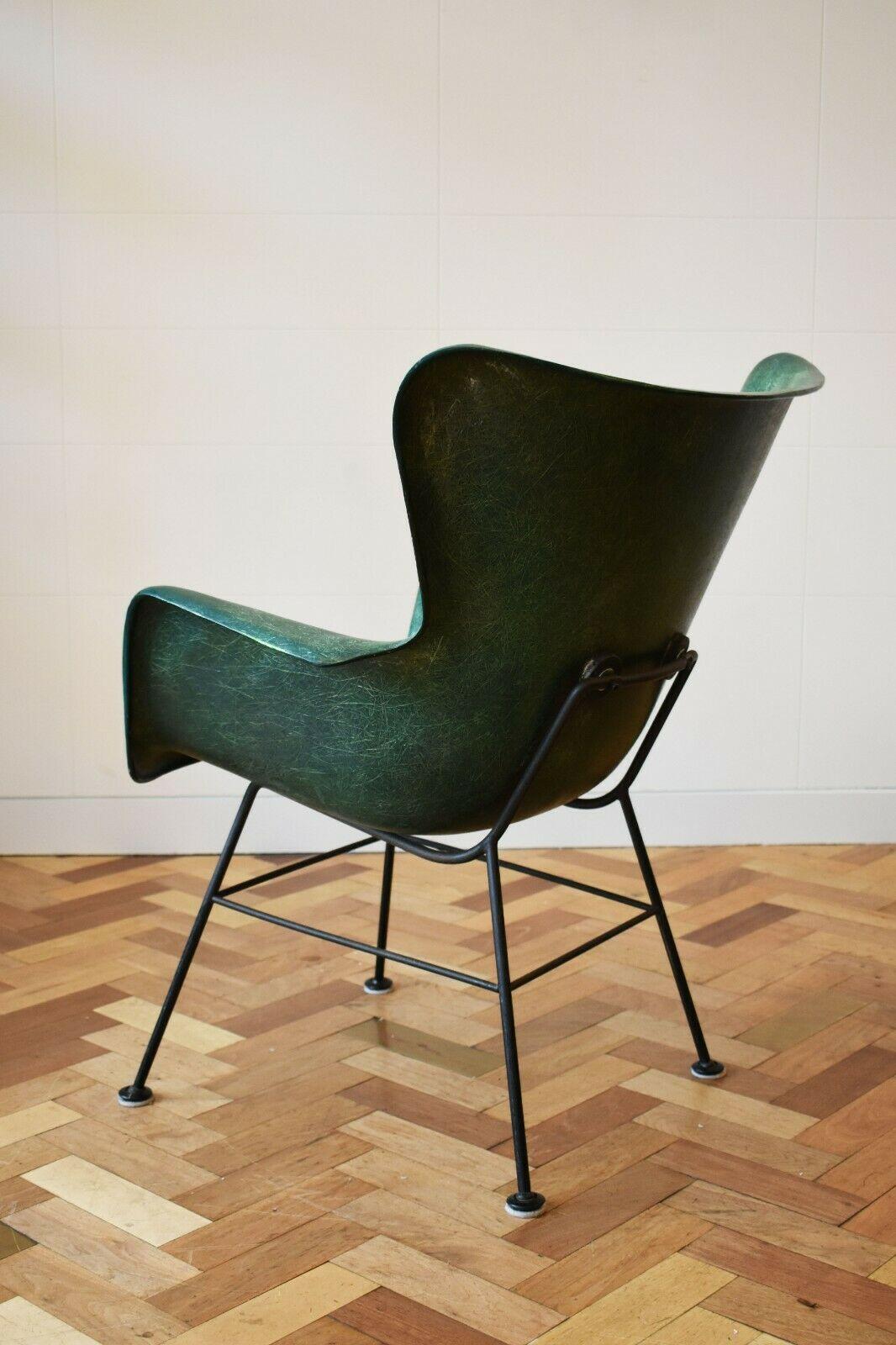 Mid-20th Century Lawrence Peabody for Selig Fibreglass Chair