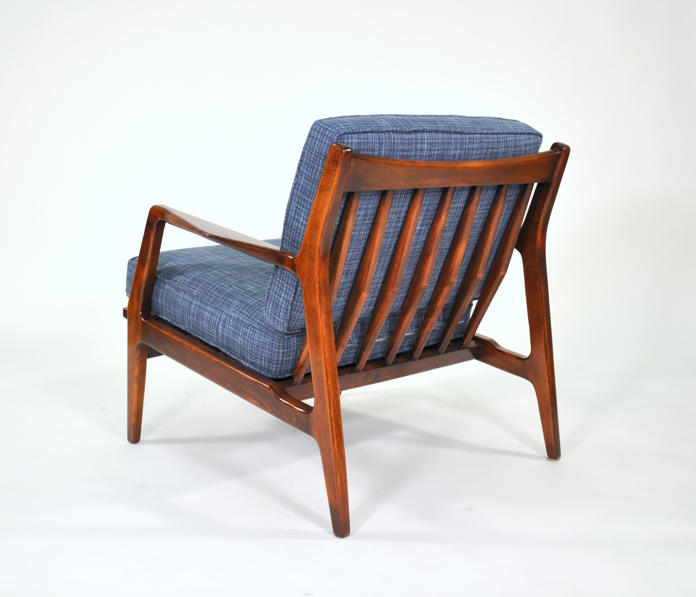 Mid-Century Modern Lawrence Peabody for Selig Walnut Lounge Chair