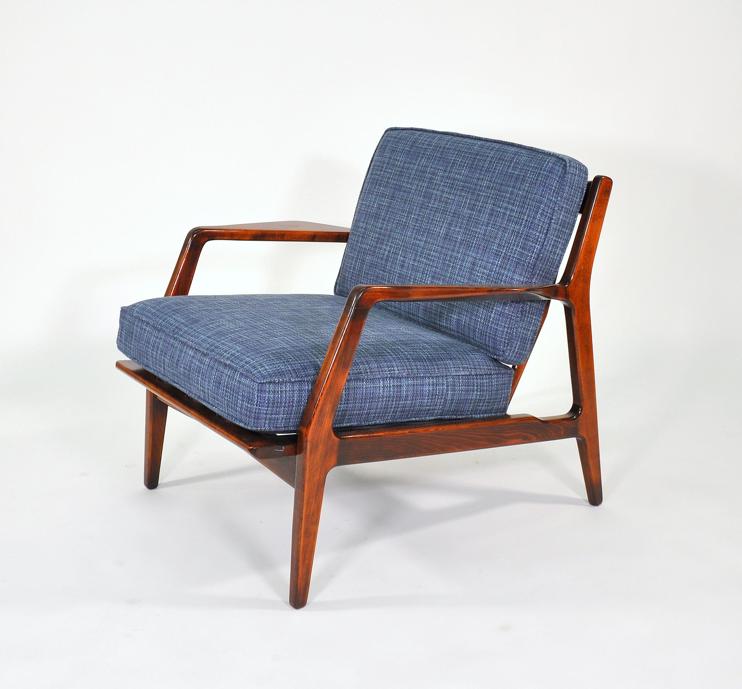 Lawrence Peabody for Selig Walnut Lounge Chair In Good Condition In Miami, FL
