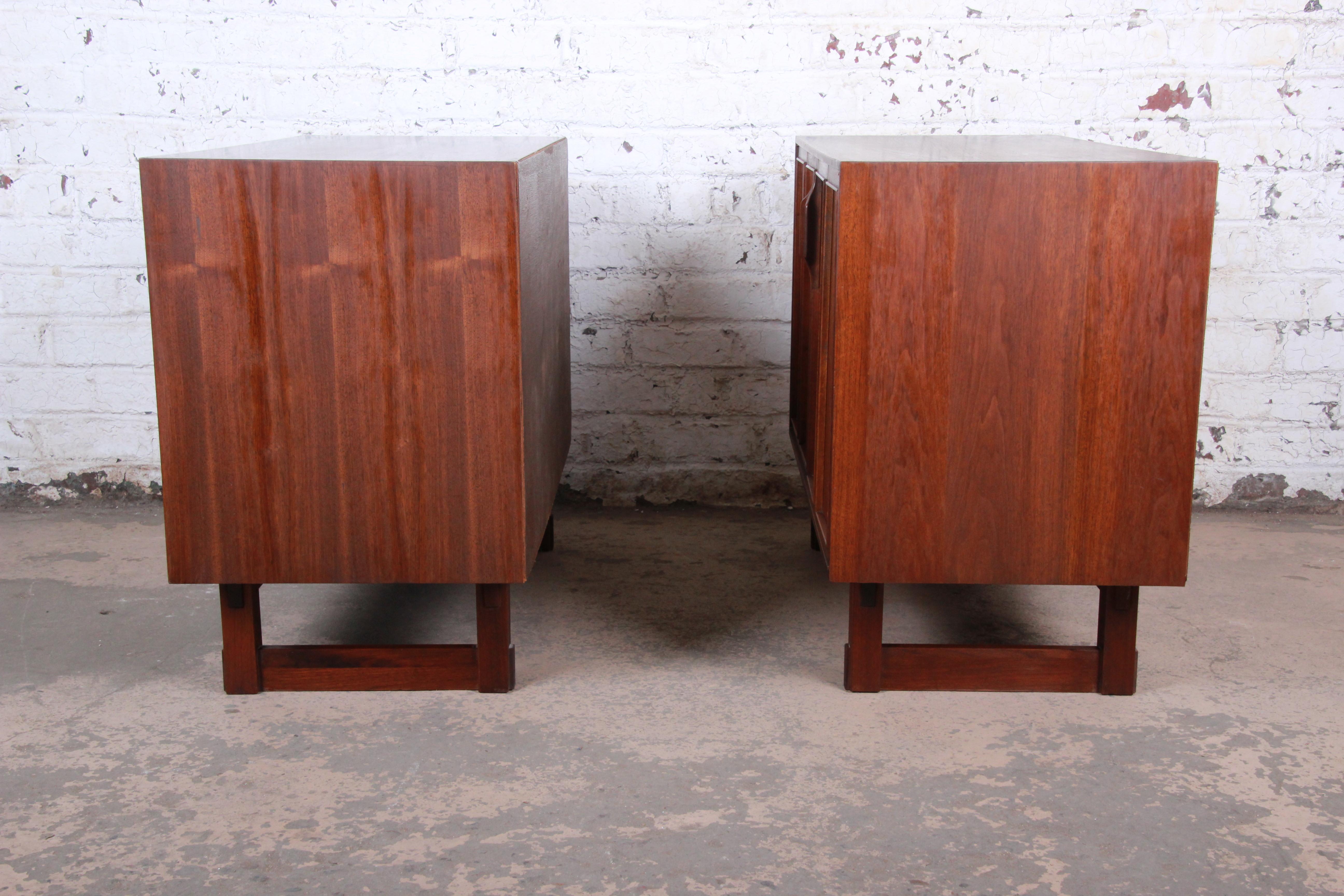 Lawrence Peabody Mid-Century Modern Walnut Cabinets or Large Bedside Chests 5