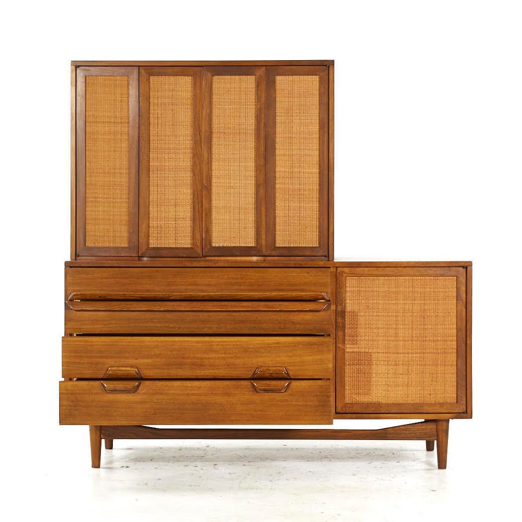 Lawrence Peabody Mid Century Walnut and Cane Buffet with Hutch For Sale 5