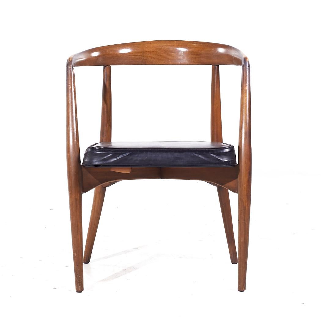 Lawrence Peabody Mid Century Walnut Arm Chairs - Set of 6 In Good Condition For Sale In Countryside, IL