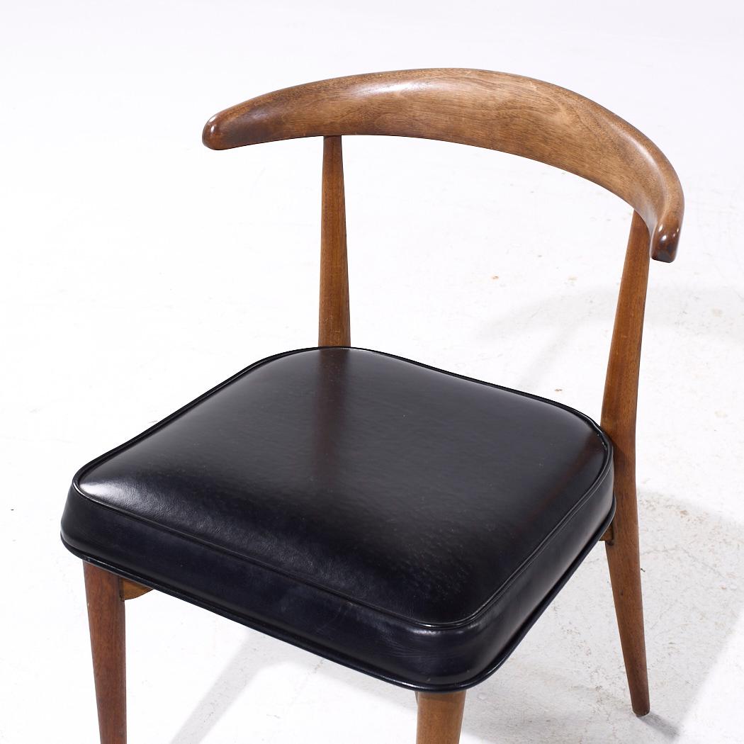 Sedie da pranzo in legno di noce Lawrence Peabody - Set di 6 in vendita 3
