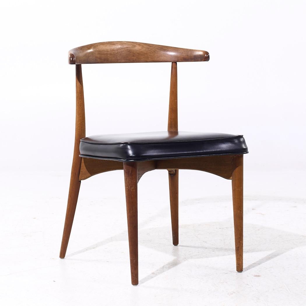 Americano Sedie da pranzo in legno di noce Lawrence Peabody - Set di 6 in vendita