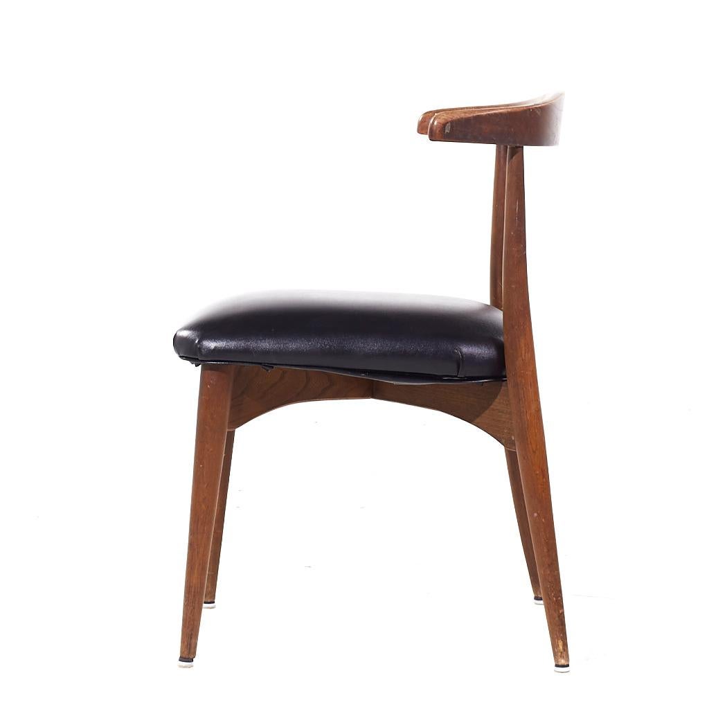 Lawrence Peabody Mid Century Esszimmerstühle aus Nussbaumholz - 8er-Set im Angebot 2