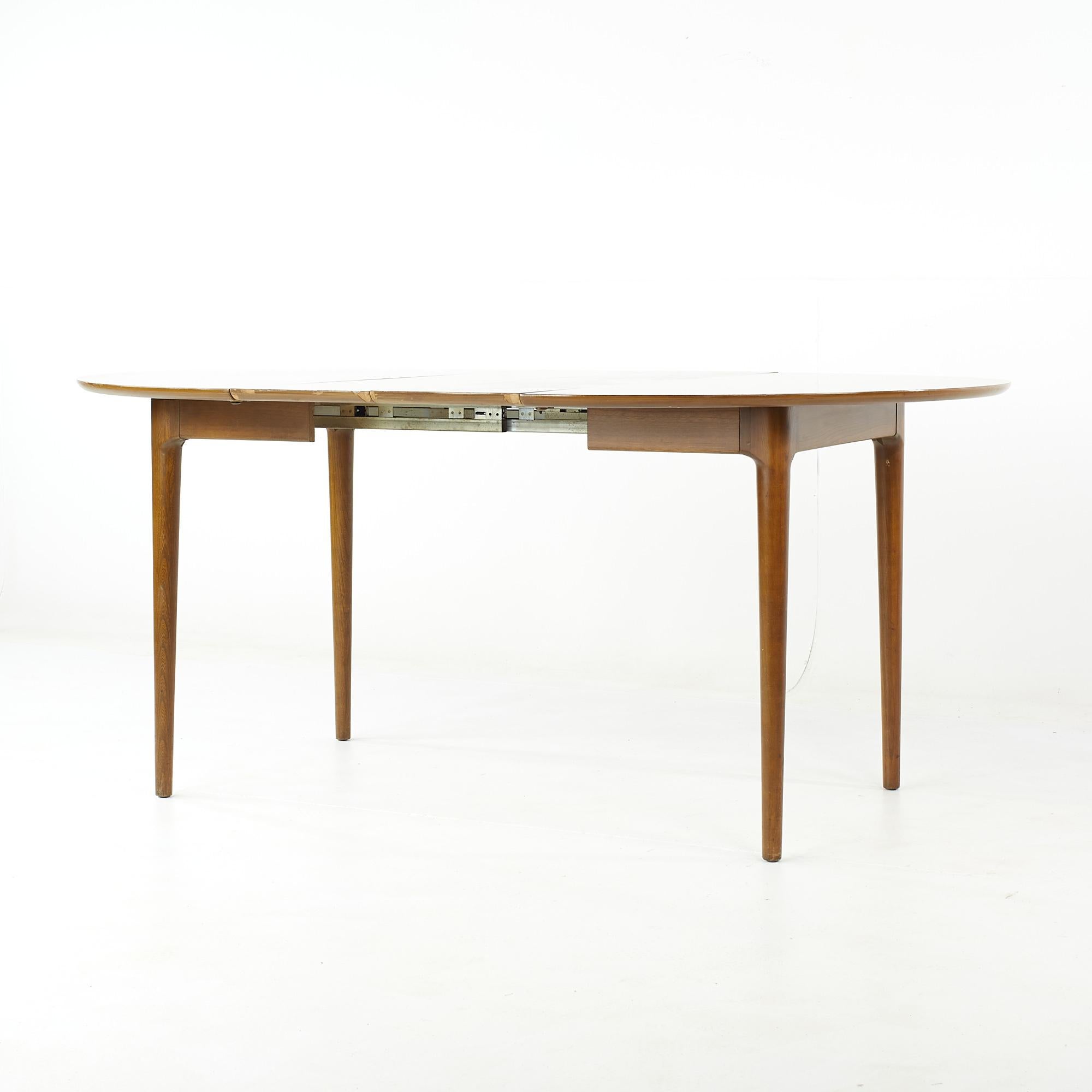 Lawrence Peabody Mid Century Walnut Dining Table with 2 Leaves For Sale 7