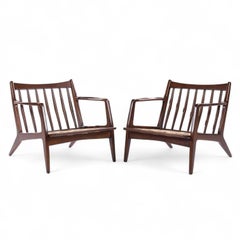 Lawrence Peabody - Sedie da salotto in legno di noce del Medioevo - Coppia