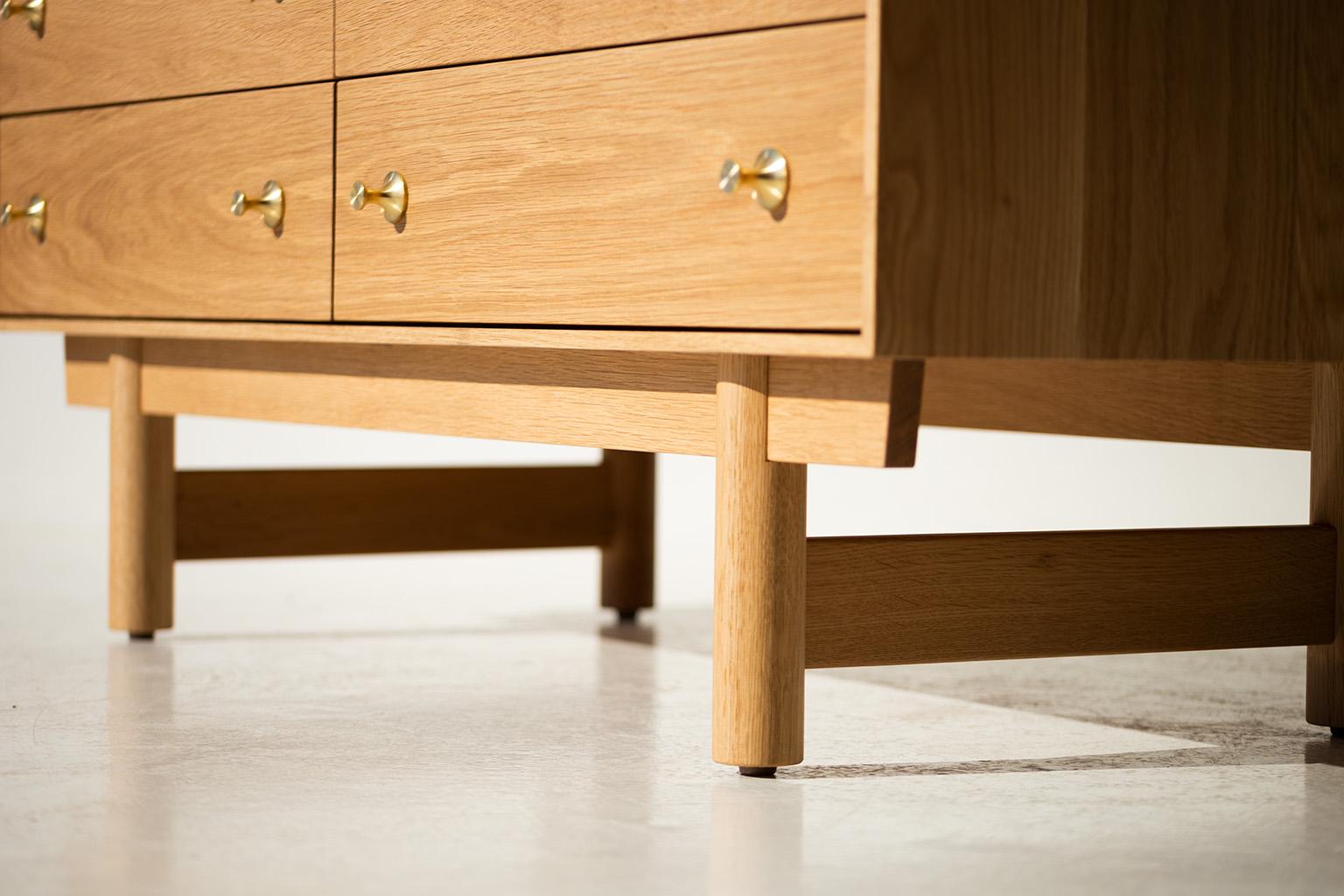 Lawrence Peabody Oak Dresser, 2201P, Craft Associates Furniture For Sale 3