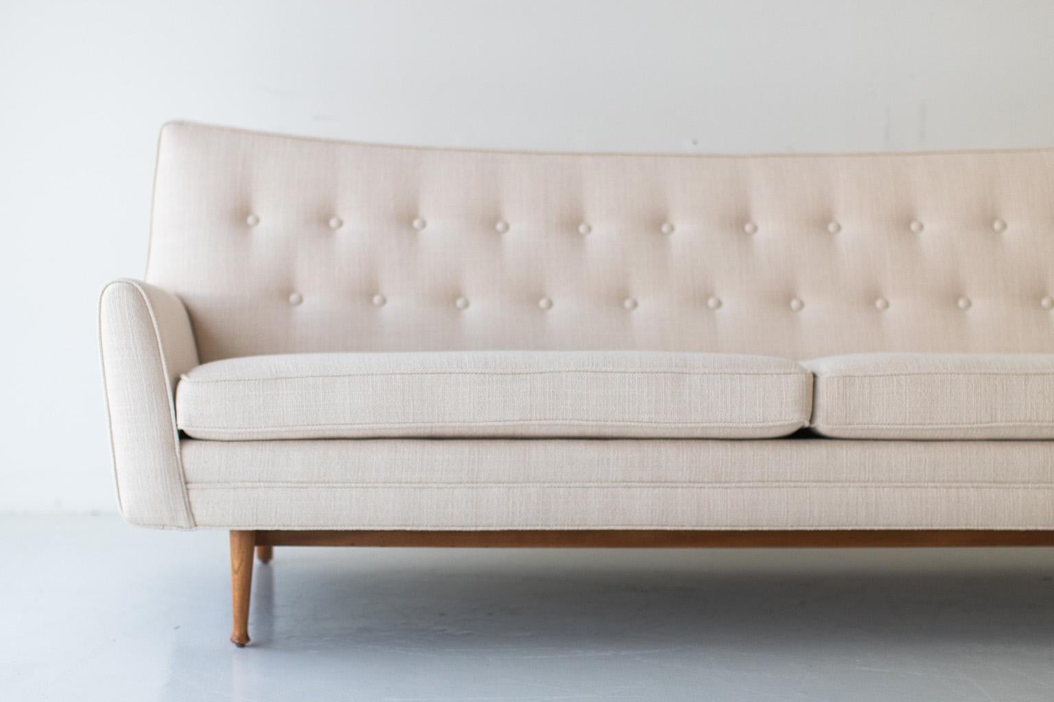 Designer: Lawrence Peabody.

Manufacturer: Nemschoff.
Period/Model: Mid-Century Modern.
Specs: Elm, Thick Weave Blend (off white).

Condition:

This Lawrence Peabody sofa for Richardson Nemschoff is in excellent restored condition. The elm