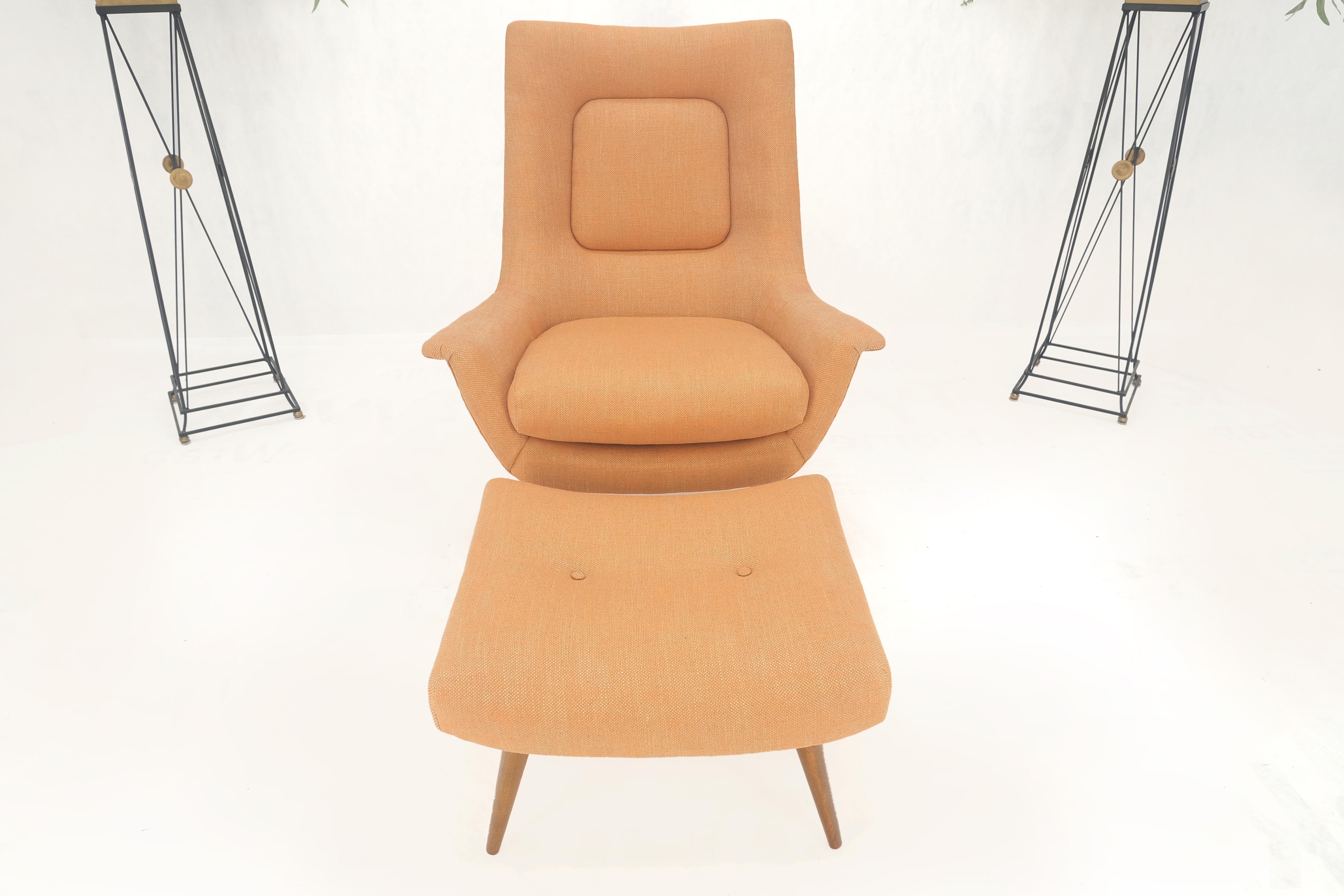 Fauteuil de salon Lawrence Peabody à pieds chevilles effilés et pouf assorti, nouveau tissu d'ameublement en vente 2