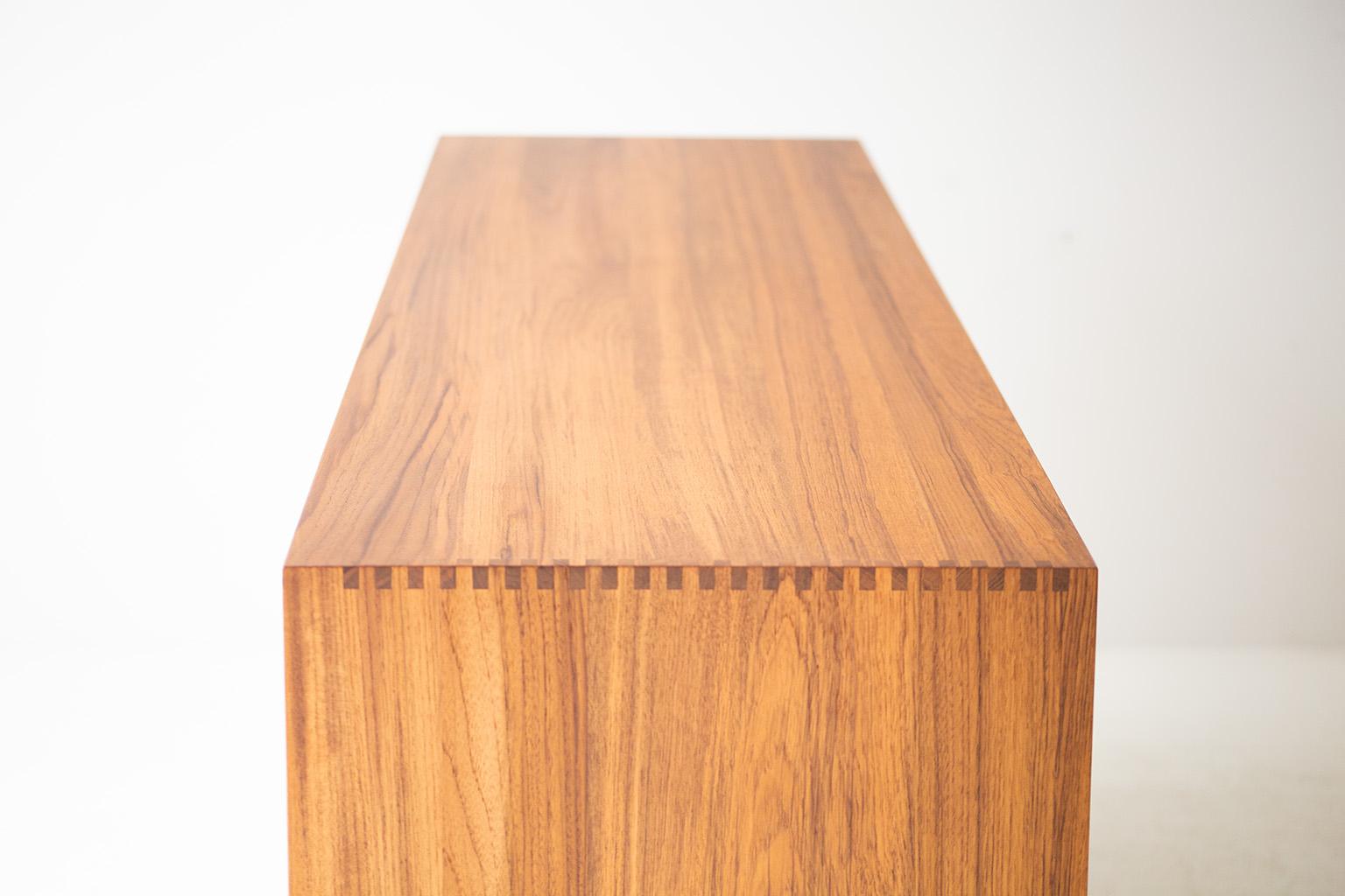 Lawrence Peabody Teak Dresser 2202P for Craft Associates Furniture For Sale 3