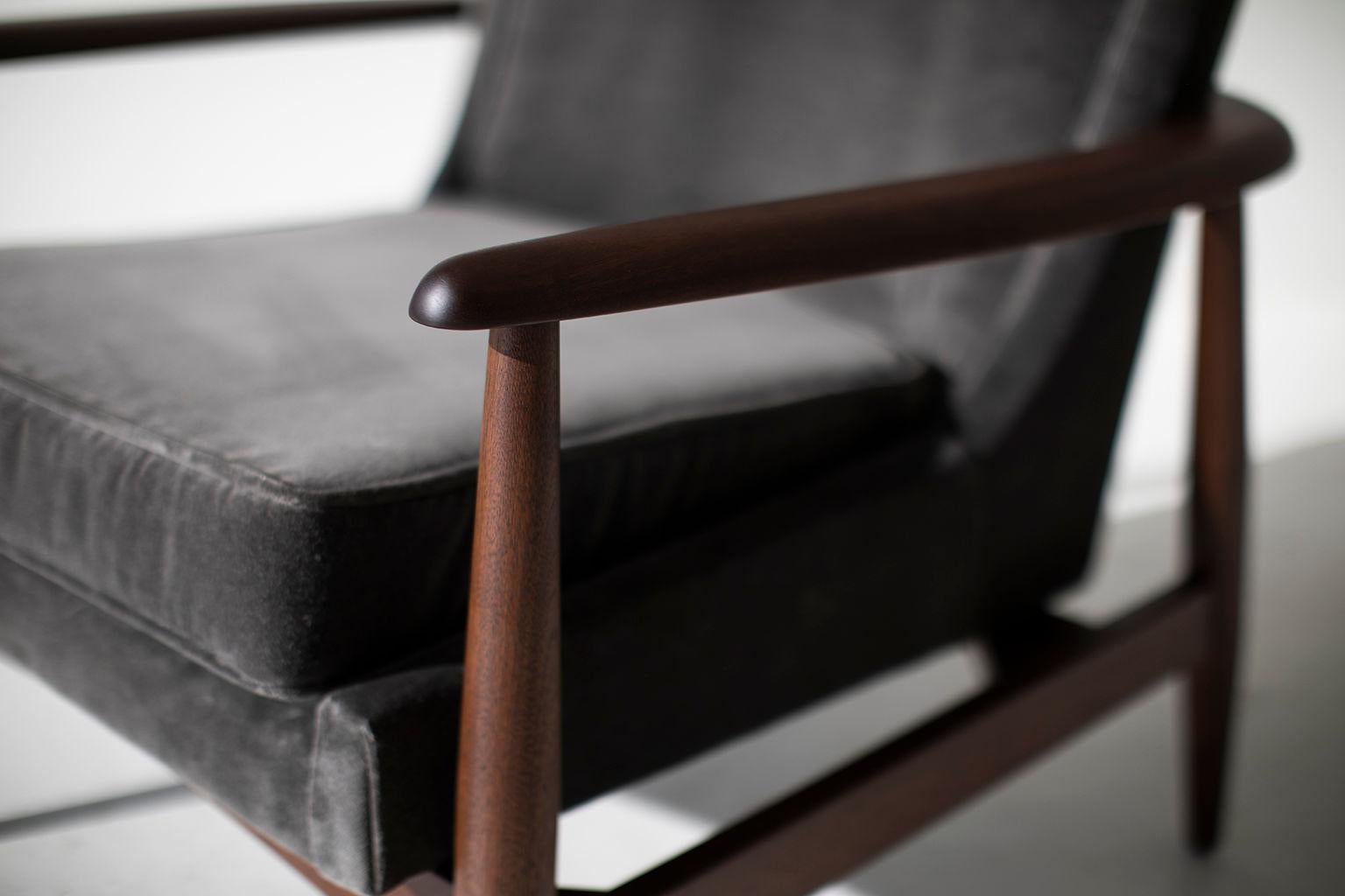 Lawrence Peabody Wing Chair pour Craft Associates Neuf - En vente à Oak Harbor, OH