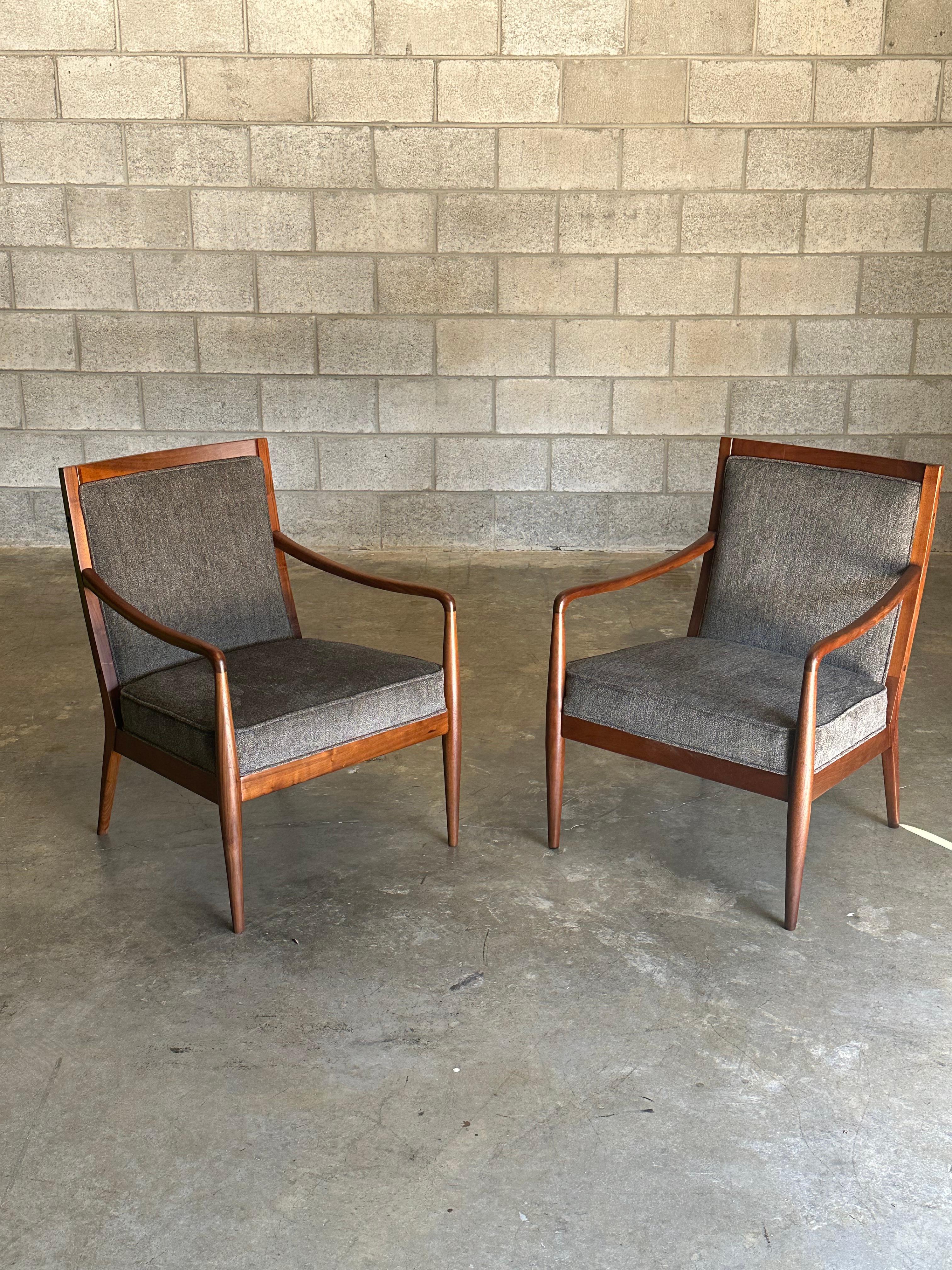 American Lawrence Peadbody for Richardson Nemschoff Lounge Chairs- A Pair For Sale