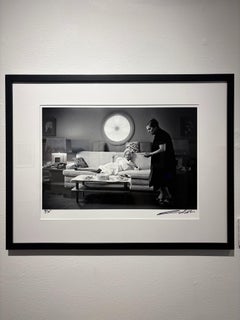 Marilyn dans sa loge avec Paula Strasberg, 1962 par Lawrence Schiller