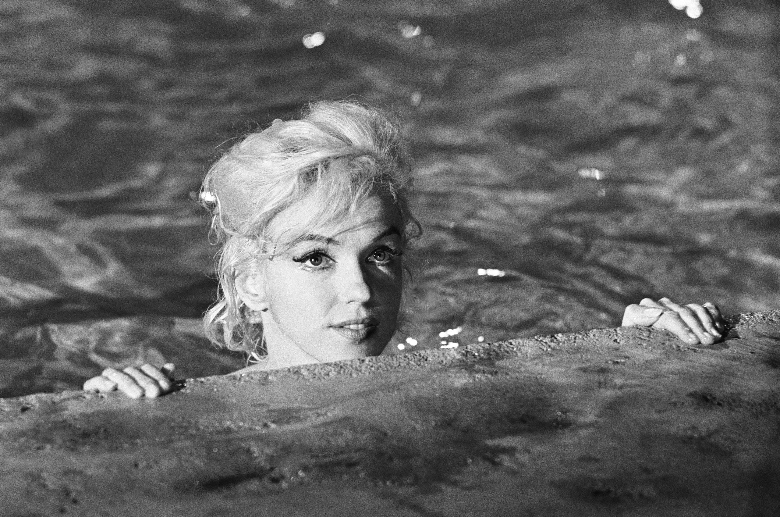 "Marilyn Monroe, 1962" Photographie 16 x 24 in Edition 57/75 par Lawrence Schiller