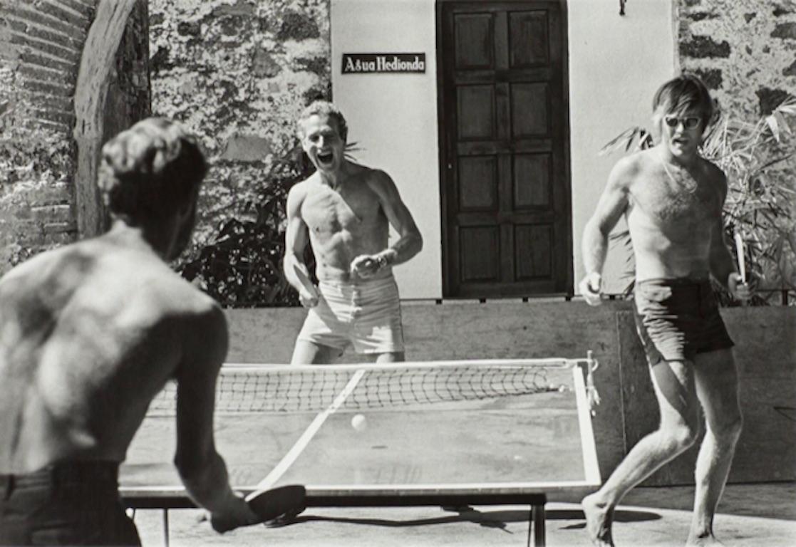 Lawrence Schiller Portrait Photograph - Paul Newman and Robert Redford, Ping-Pong, 1968