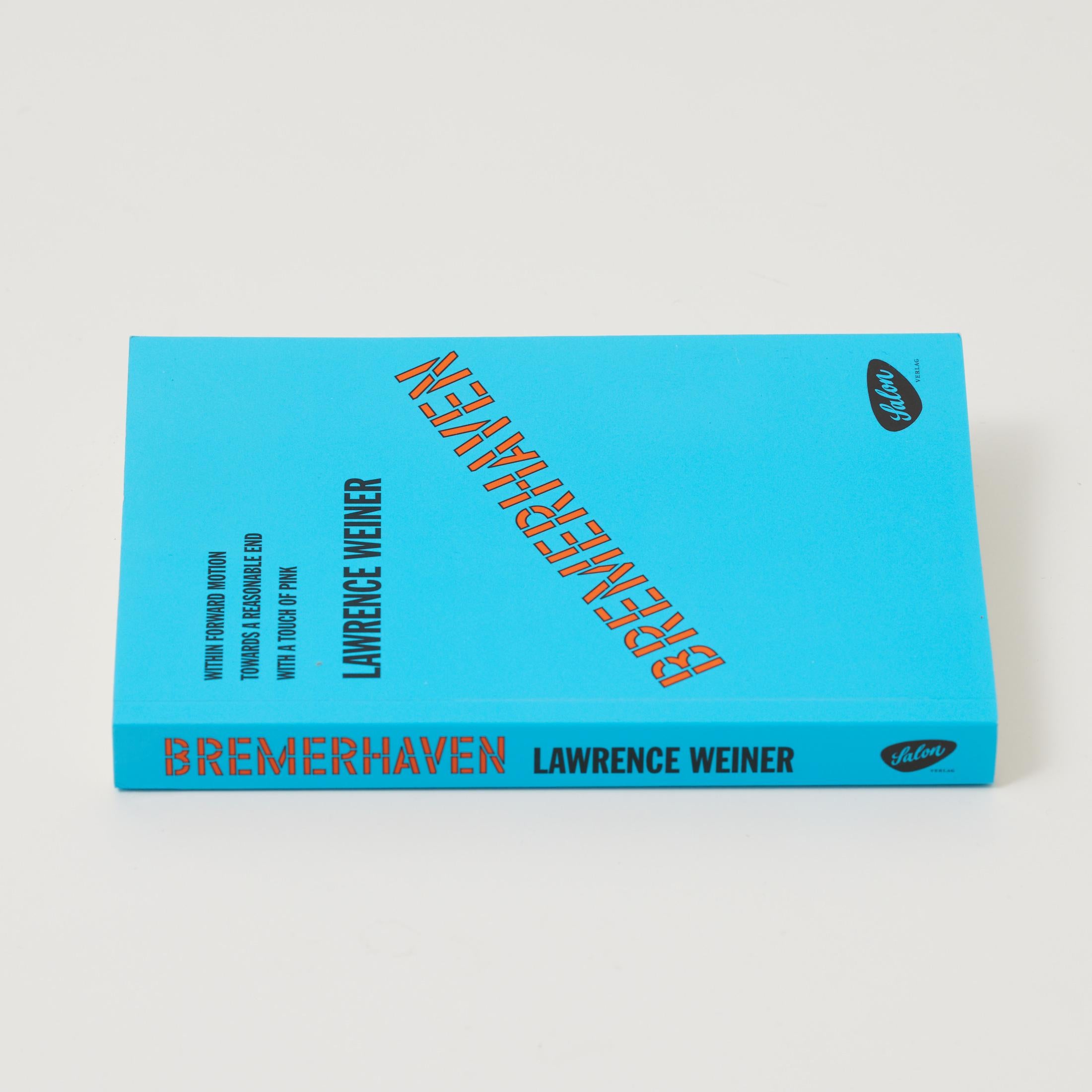 Lawrence Weiner Limited Edition Hand Signed Book, South London Gallery, 2014 In condizioni buone in vendita a Barcelona, Barcelona