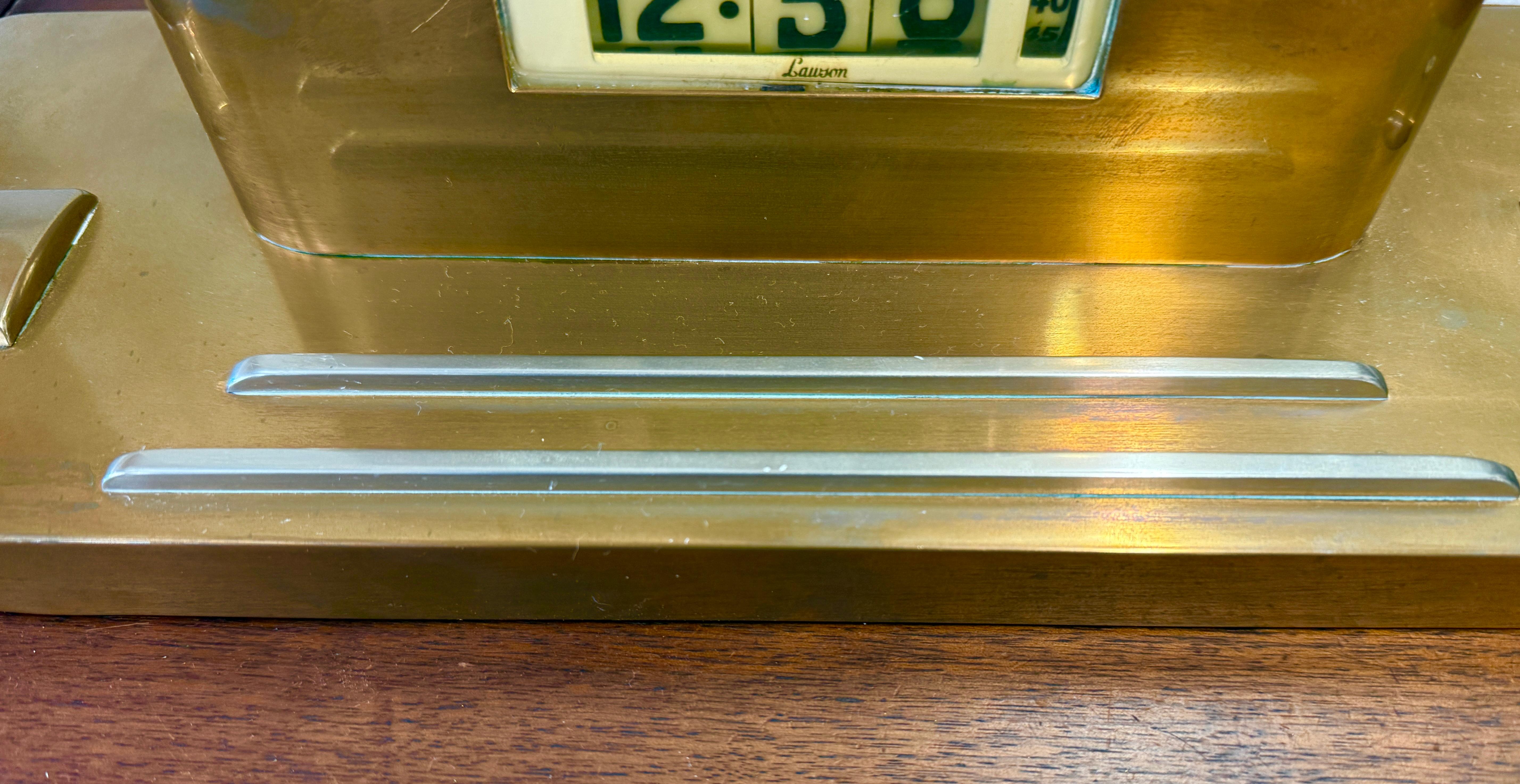 Lawson Art Deco Copper Clock in Working Order en venta 1