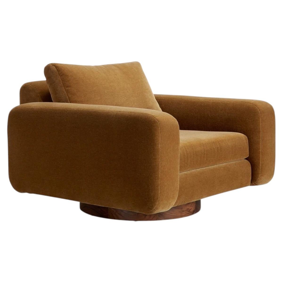 Lawson-Fenning Mesa Swivel Chair, Brown Mohair & Walnut, Modern Lounge Chair For Sale