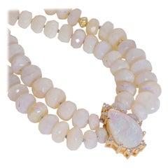 Collier d'opale australienne Lightning Ridge en or 18K avec diamants et strates