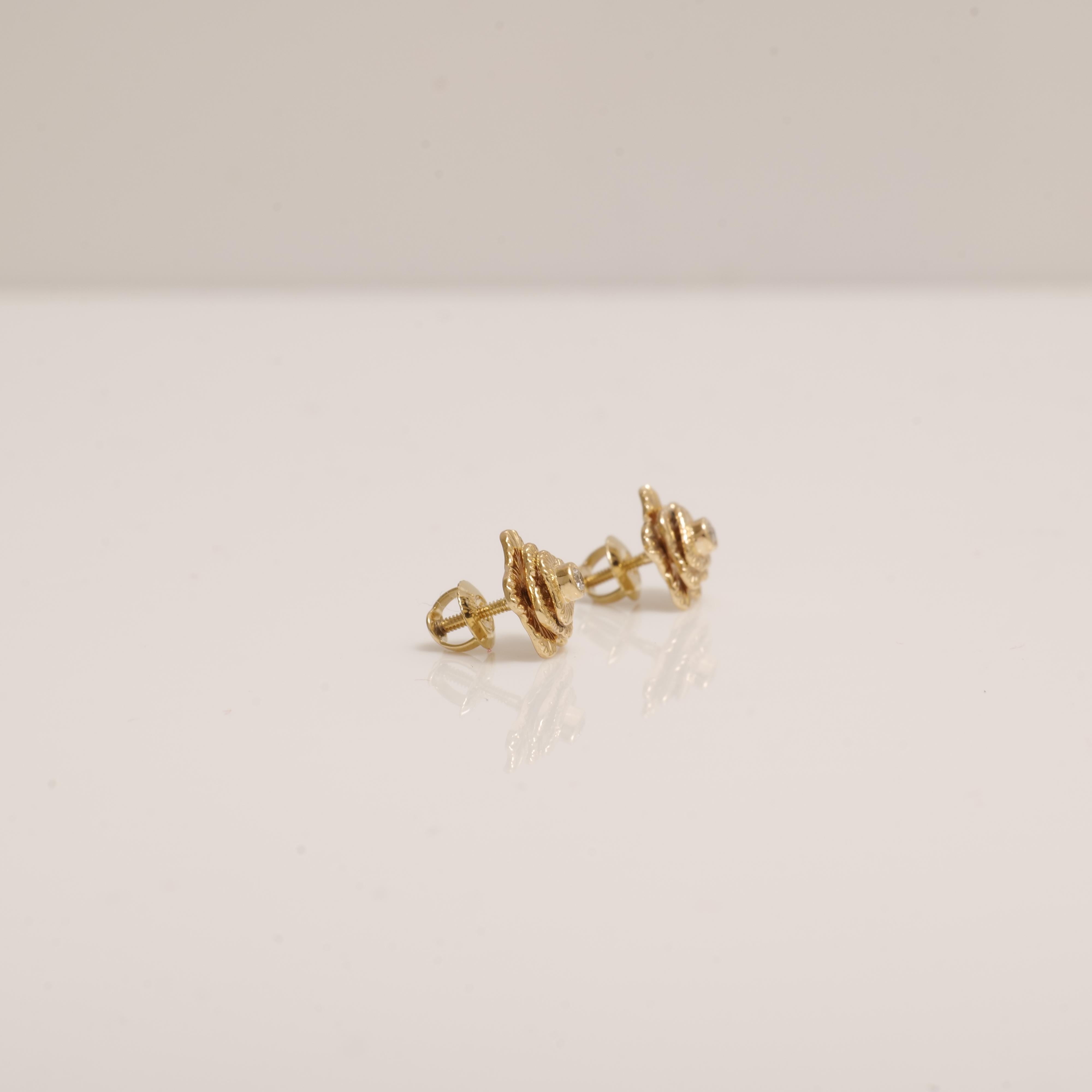 Boucles d'oreilles en or massif 14K (certifié) avec diamant Bloom Pour femmes en vente