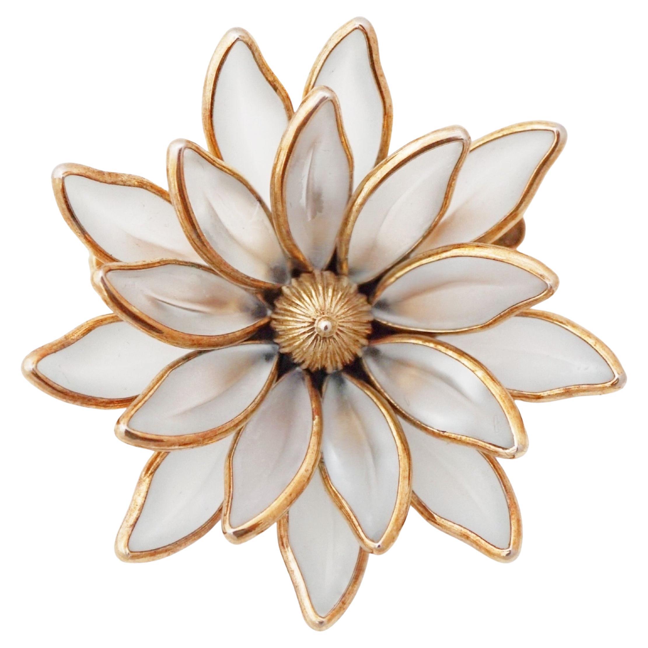 Layered Flower Poured Frosted Glass Dimensional Brooch By Crown Trifari, 1950s