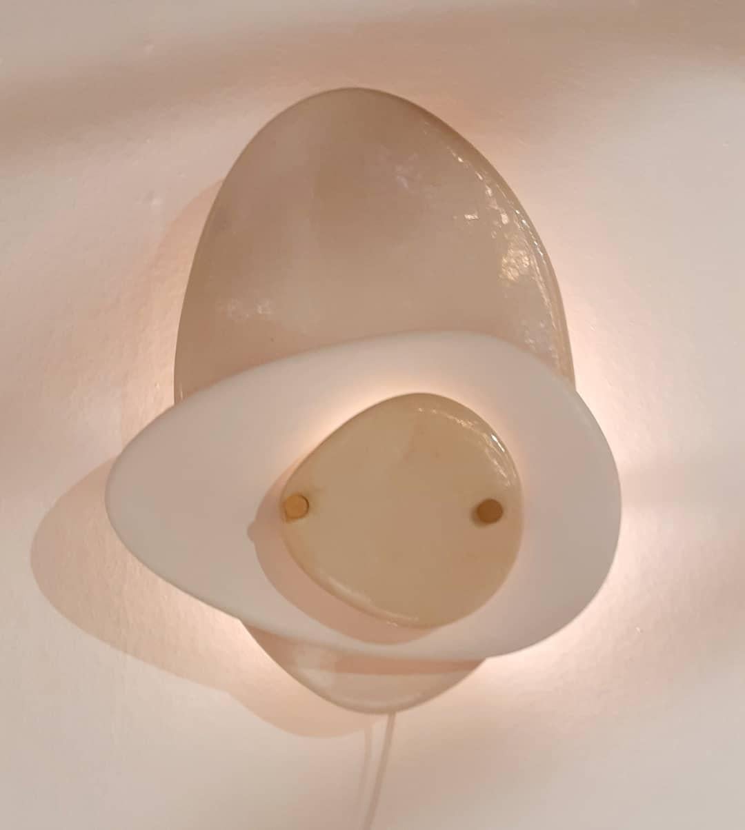 Layered Off-White Organic Ceramic Contemporary Wall Sconce by Elsa Foulon For Sale 7