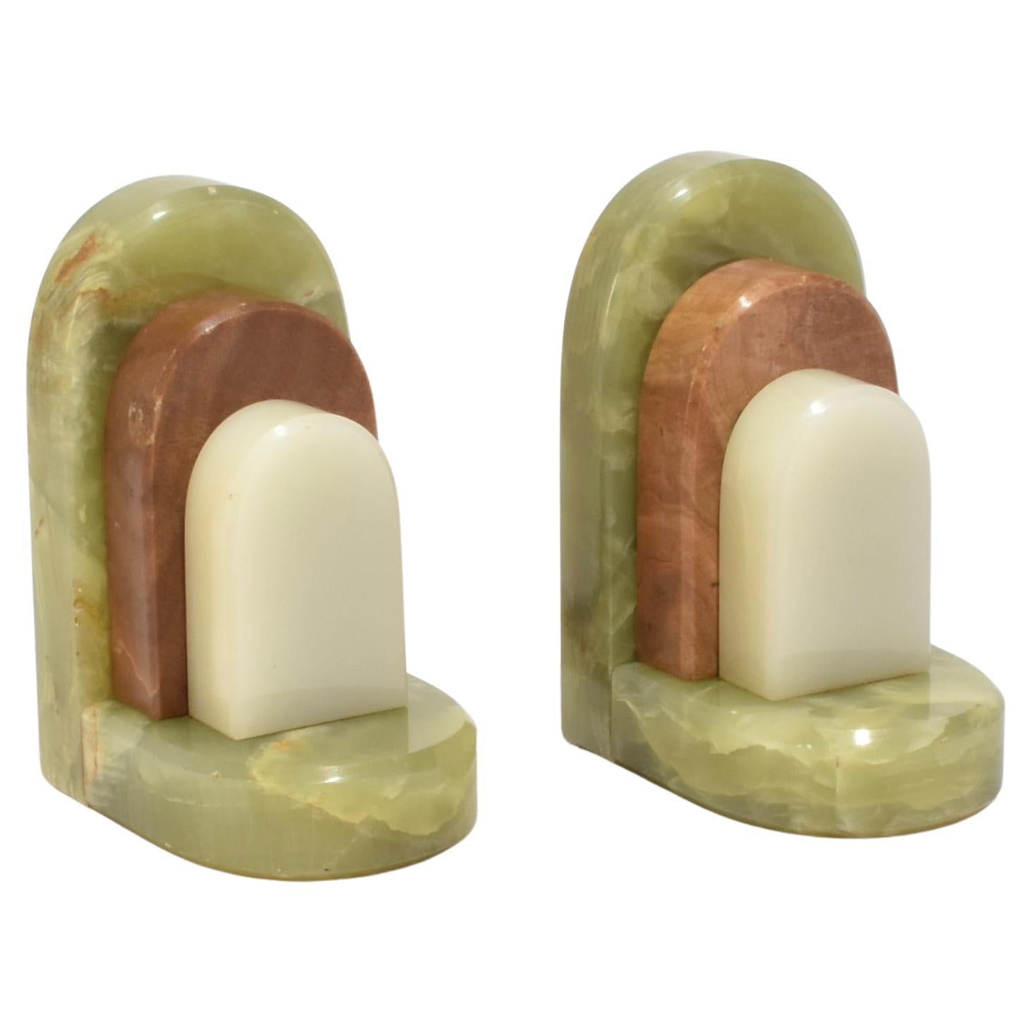 Geschichtete Onyx-Buchstützen im Angebot